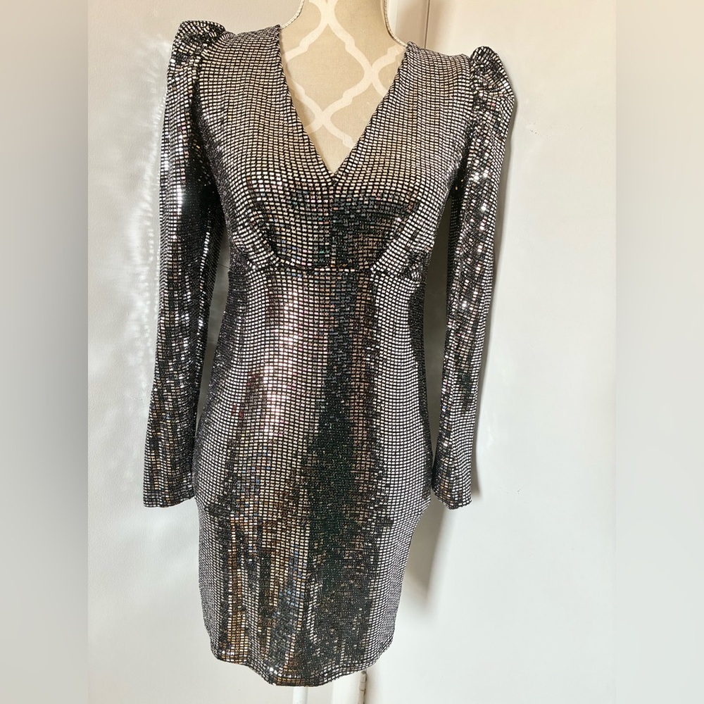 PRIMARK UK | NWT Metallic Sequin V-Neck Puffed Long Sleeve Dress - Size 8